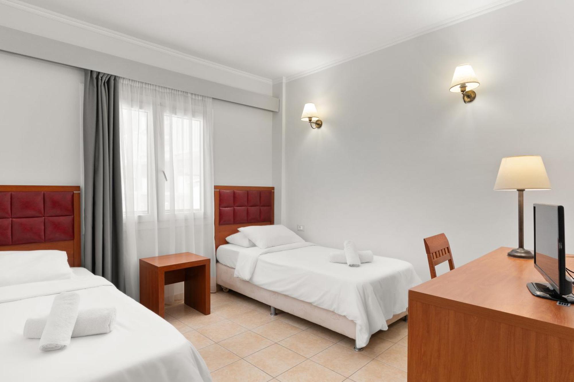 Ariti Grand Hotel Kanoni  Exterior foto